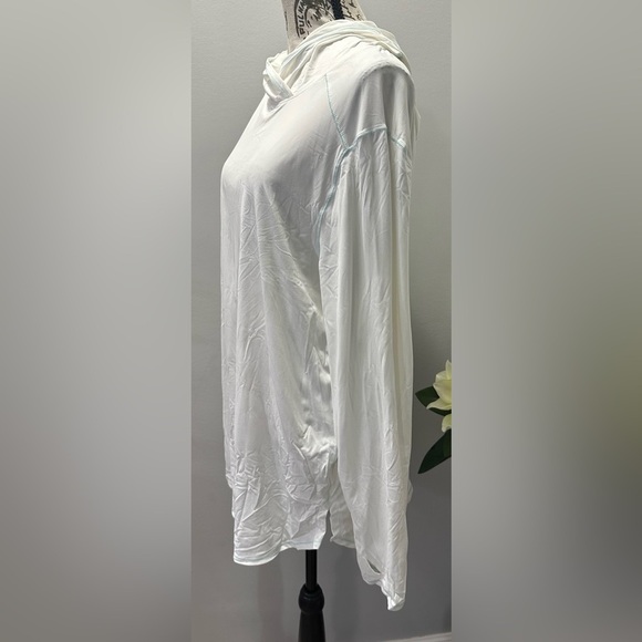Eddie Bauer White Oversized Tunic Sweatshirt 🤍 - Picture 3 of 13